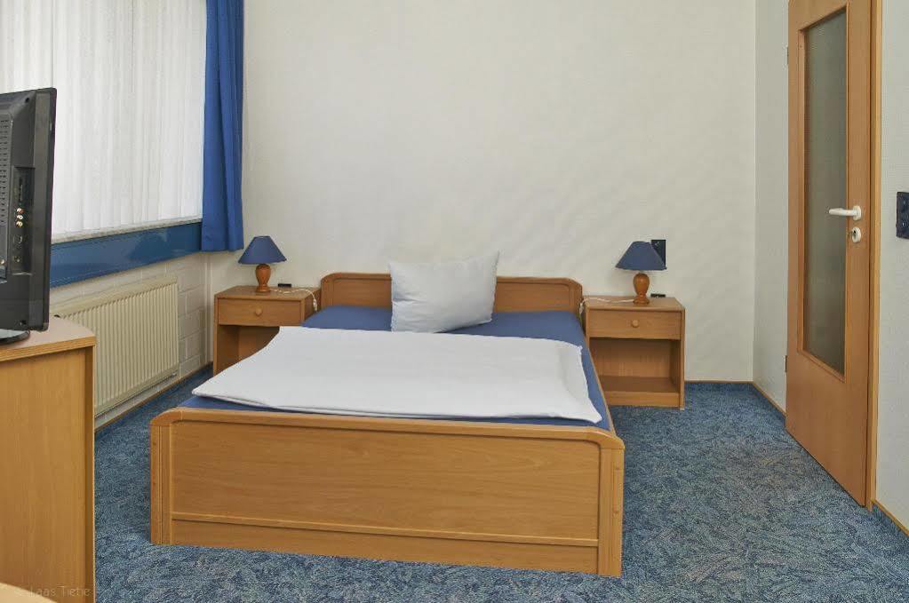 Hotel Bonamari Salzgitter-Bad Ngoại thất bức ảnh
